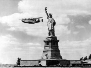 New York Missed Liberty Photographic Print