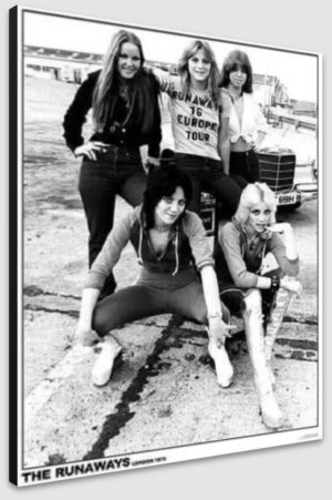 Joan Jett and The Runaways London 1976 A1 Poster - Poster 59.5x84cm Blockmounted