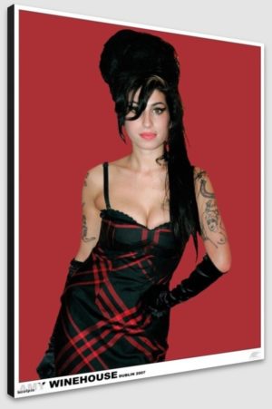 Amy Winehouse Dublin 2007 A1 Poster - Poster 59.5x84cm Blockmounted