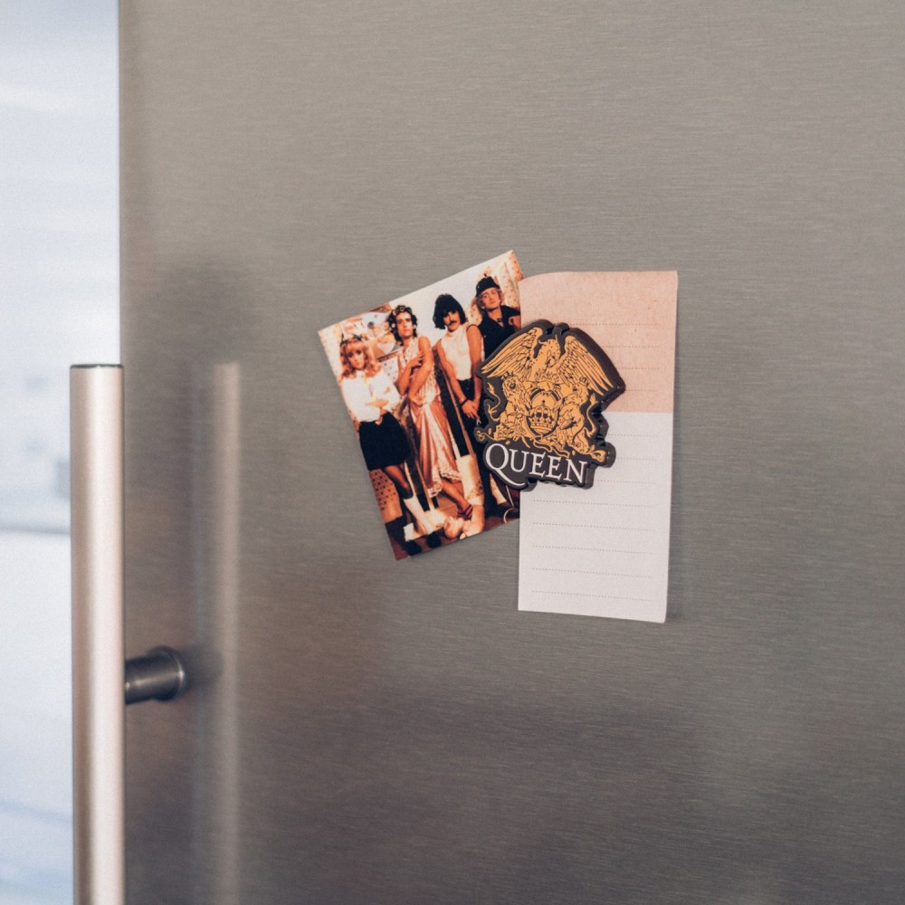 Queen Crest Magnet - Image 3